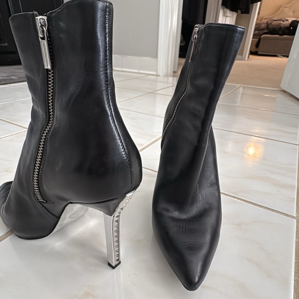 Michael Kors Black Leather Ankle Boots with Silver Heel size 8